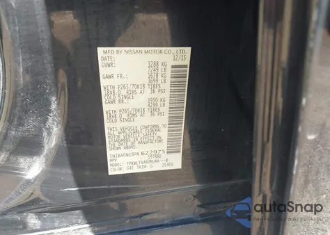 2015 Nissan Armada Sv z USA, uszkodzony, nr VIN 5N1BA0NC8FN622975